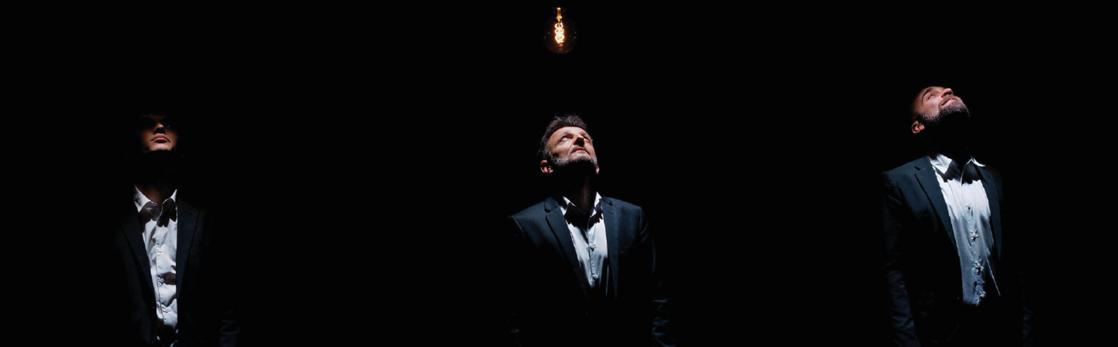 LES MONOLOGUES DU MACHIN